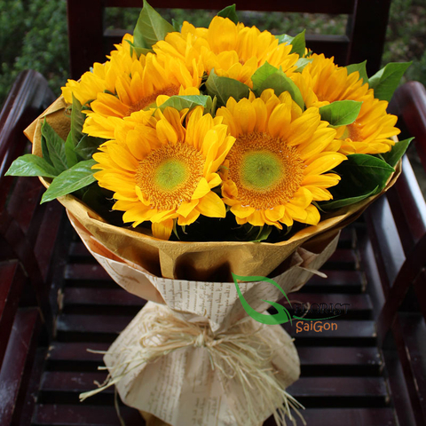Bouquet of sunflower free delivery in Saigon
