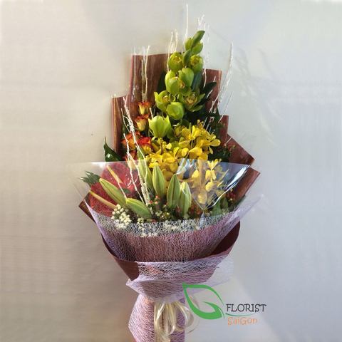 Orchid bouquet arrangement for delivery